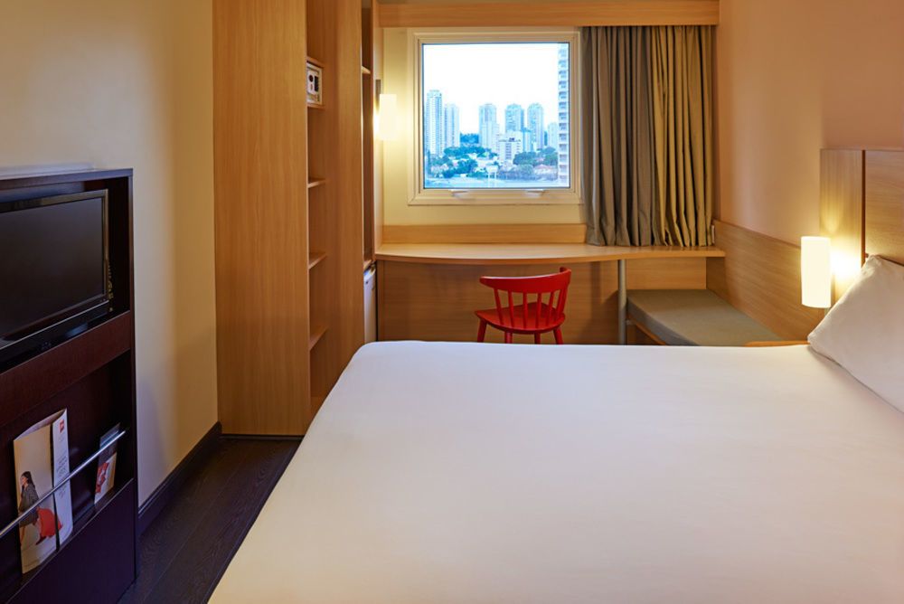 Ibis Sao Paulo Morumbi Esterno foto